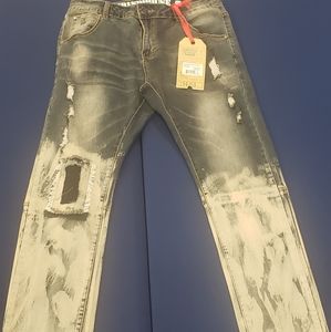 Mens Grindhouse Distressed Jeans Size 32. NWT